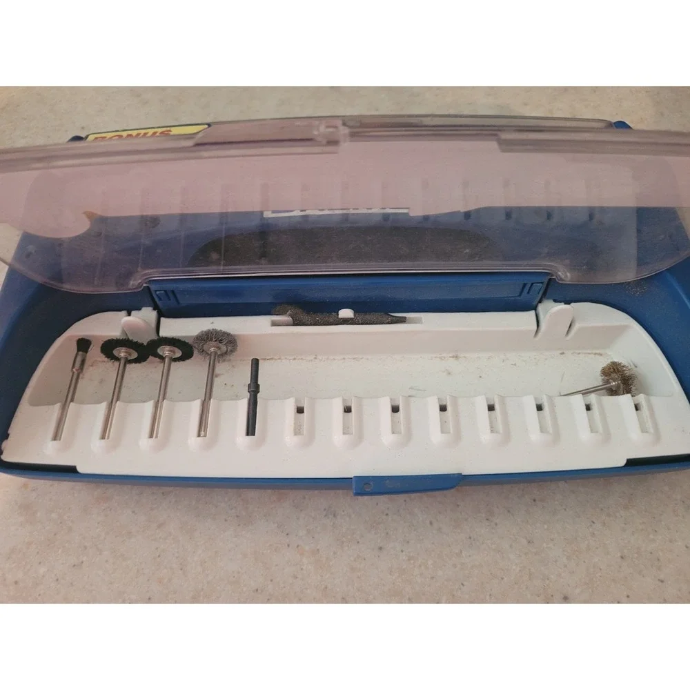 Dremel 697 Super Accessory Kit 145 Piece